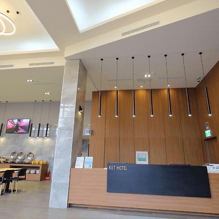Ket Hotel Yuli Ngoại thất bức ảnh
